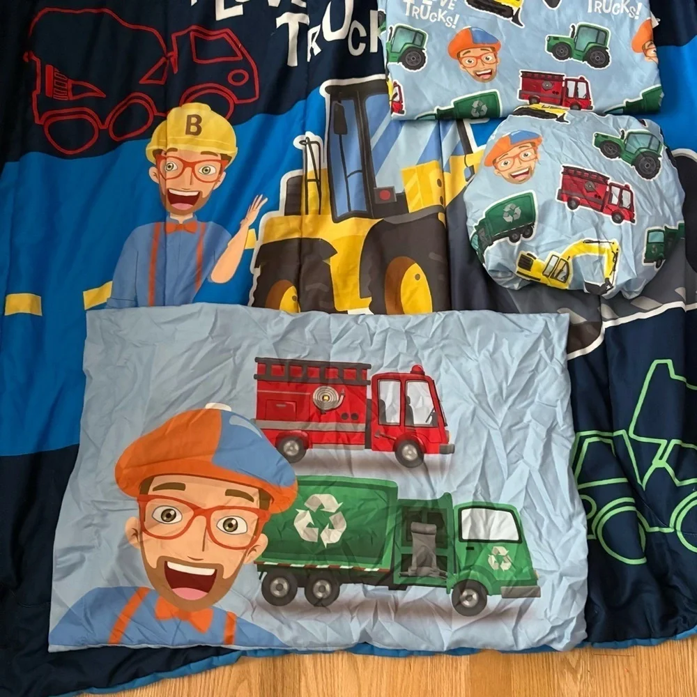 Blippi Machine Fun 4 Piece Twin Bed Set Comforter Blanket Fitted Flat Sheet Case